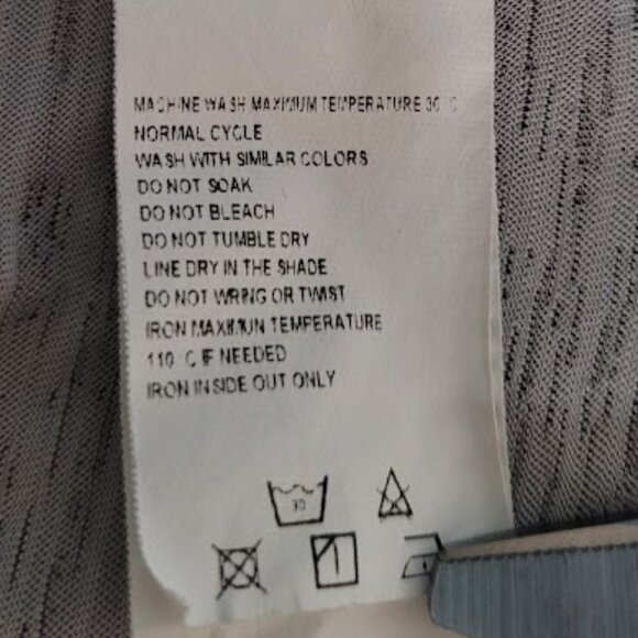 Punto Blanco "Define" Active Tank Top Size M Racer Back Reflective Strip - Picture 9 of 10